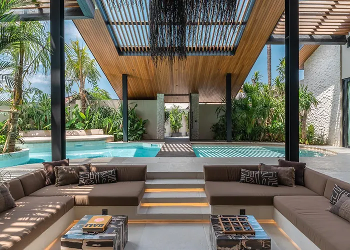 Villa Baratega - Dreamy Urban Tropical 6br For Large Group
