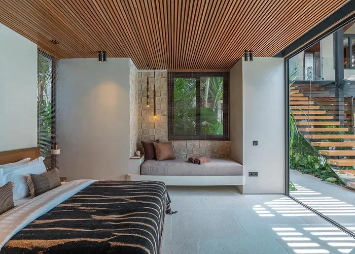 Villa Baratega - Dreamy Urban Tropical 6br For Large Group Kerobokan (Bali)