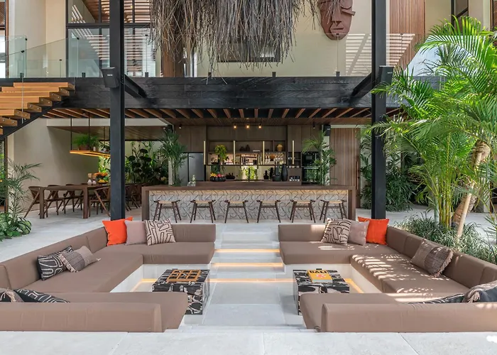 Villa Baratega - Dreamy Urban Tropical 6br For Large Group *