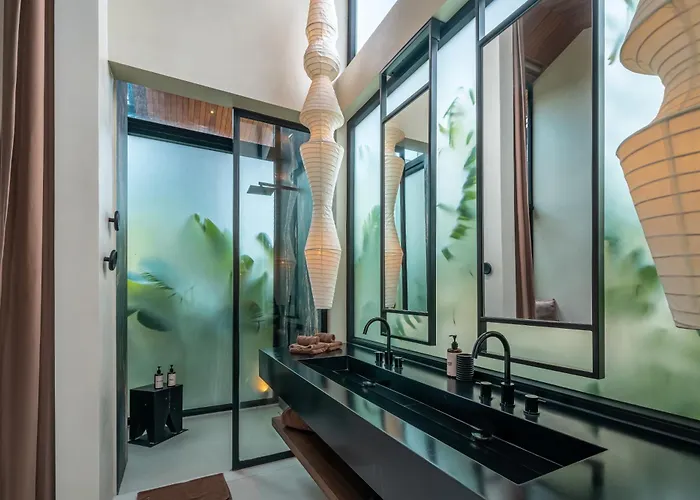 Villa Baratega - Dreamy Urban Tropical 6br For Large Group *