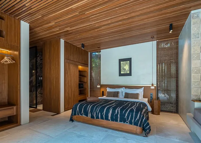 Baratega - Dreamy Urban Tropical 6br For Large Group *