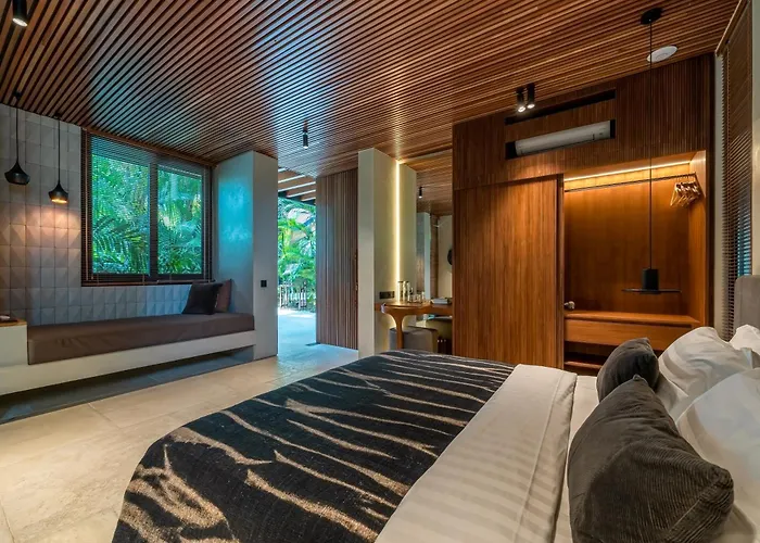 Villa Baratega - Dreamy Urban Tropical 6br For Large Group *
